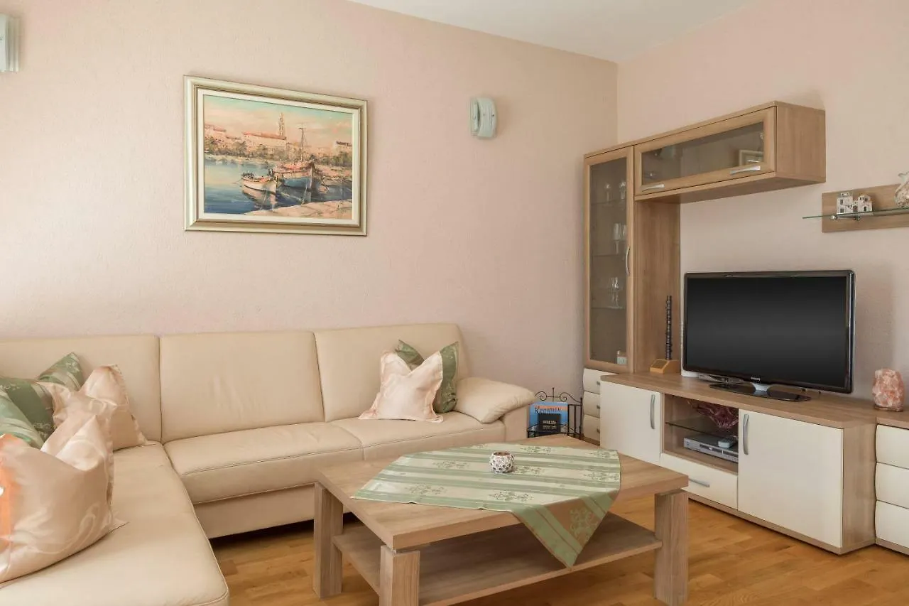 Apartment Novi Kastela Croatia
